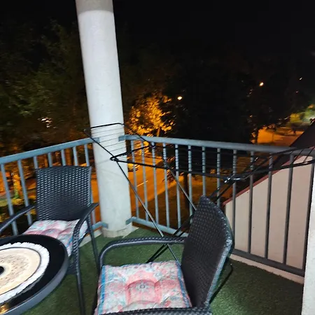 Tilla Apartman Hajduszoboszlo - Nyari Szezon Junius 1 - Augusztus 31