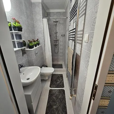 Tilla Apartman Hajduszoboszlo - Nyari Szezon Junius 1 - Augusztus 31 * Hajduszoboszlo